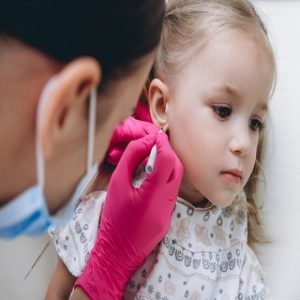 7 Things to Consider Before Choosing an Ear Piercing Service for Kids