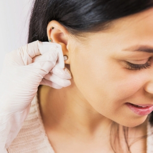 Winter Piercing Care: How to Keep Your Piercings Healthy 